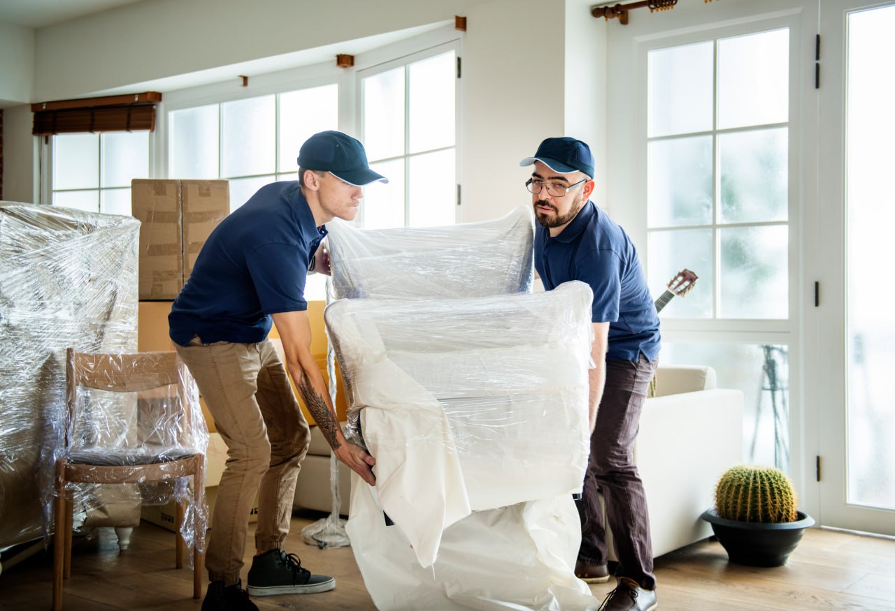 Furniture movers in Santa Ana